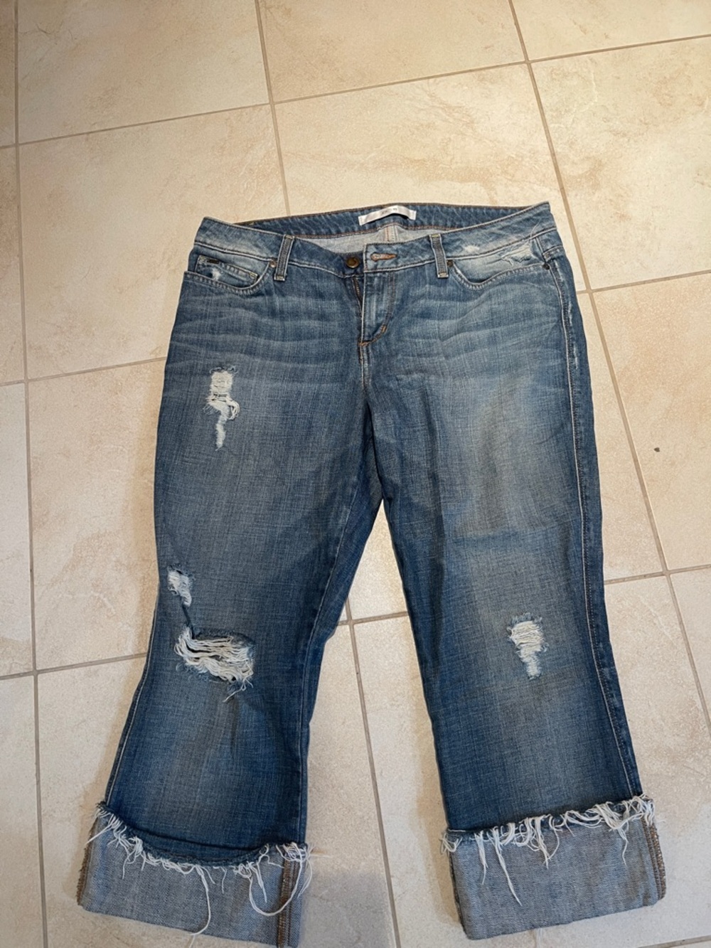 Joe's Jeans Faded Blue Distressed Cropped Jeansllakiałillllp